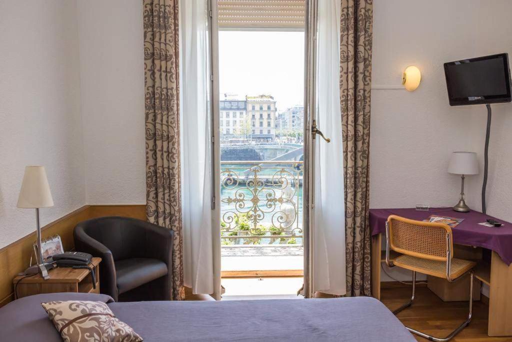 Hotel Des Tourelles Geneva Bagian luar foto
