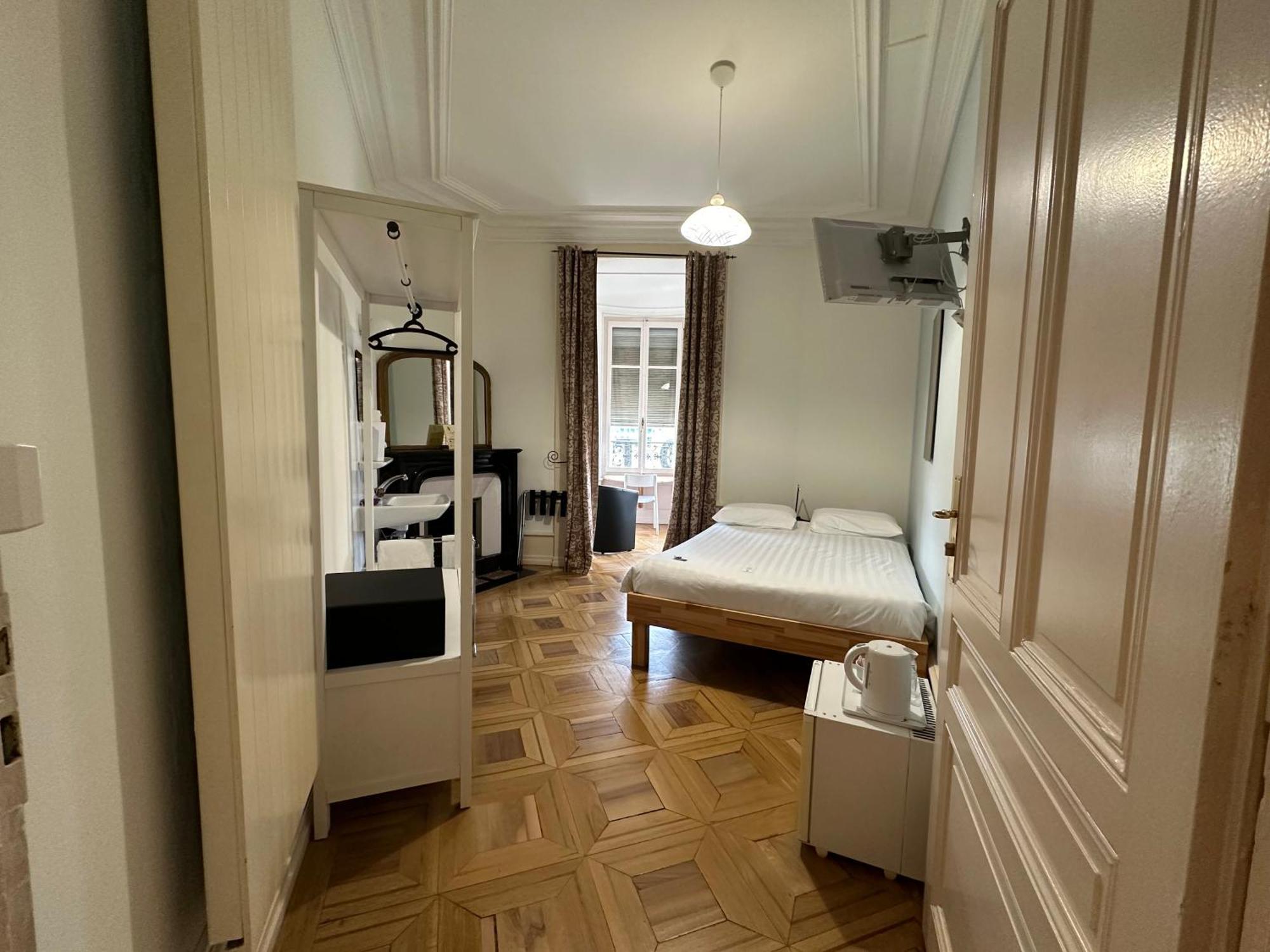 Hotel Des Tourelles Geneva Bagian luar foto
