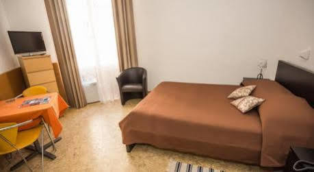 Hotel Des Tourelles Geneva Bagian luar foto