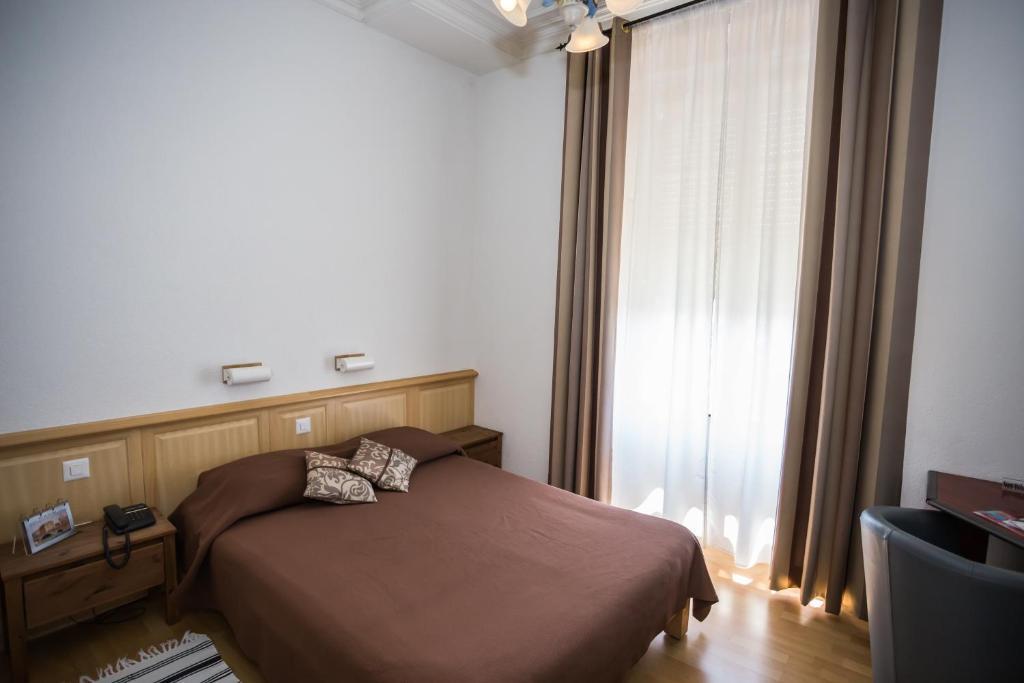 Hotel Des Tourelles Geneva Ruang foto